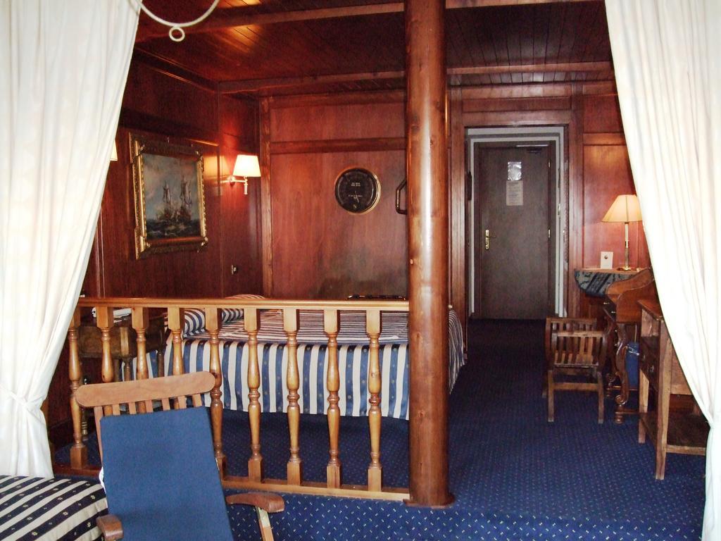 Country Relais I Due Laghi Villa Anguillara Sabazia Phòng bức ảnh