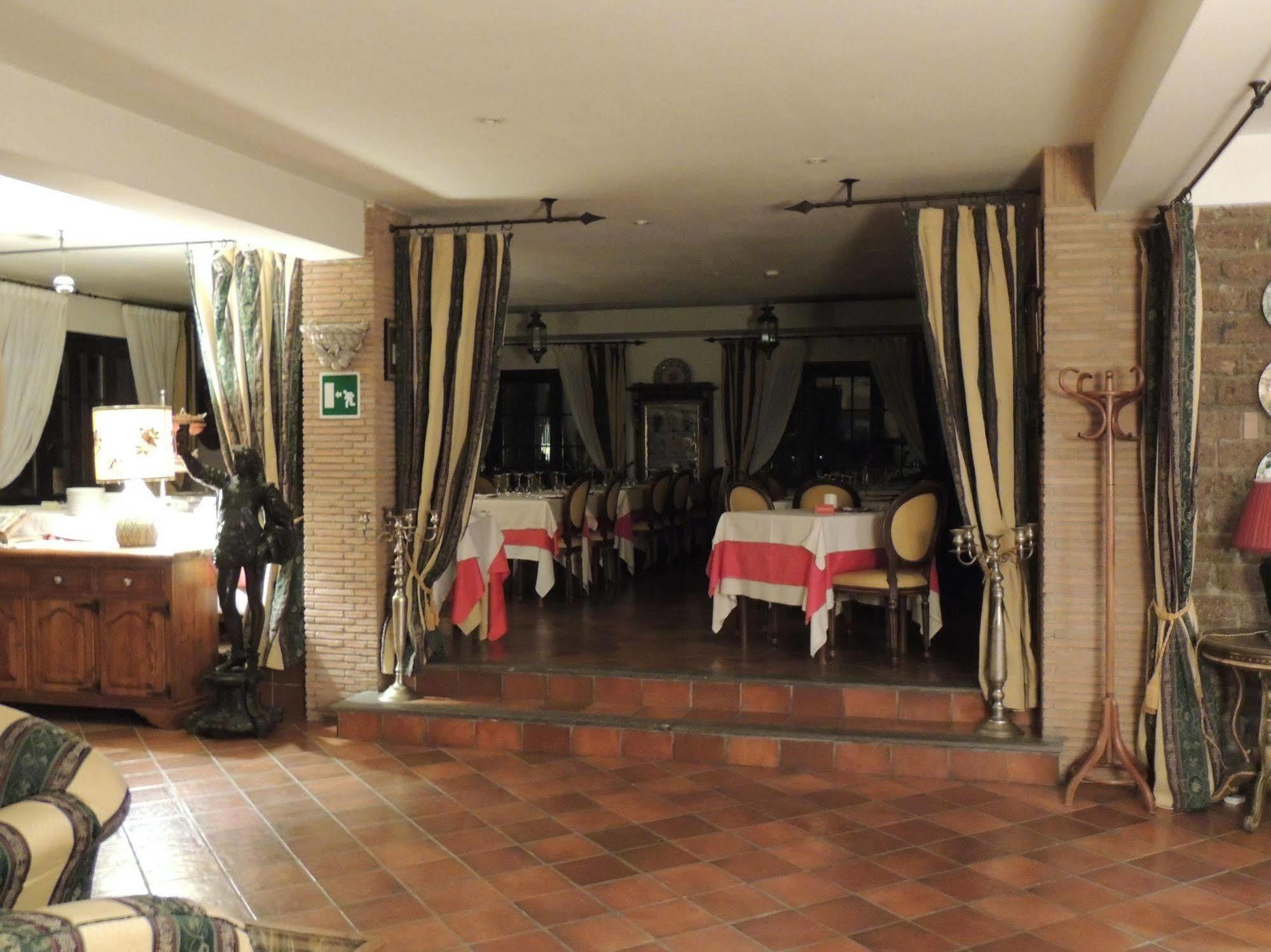 Country Relais I Due Laghi Villa Anguillara Sabazia Ngoại thất bức ảnh