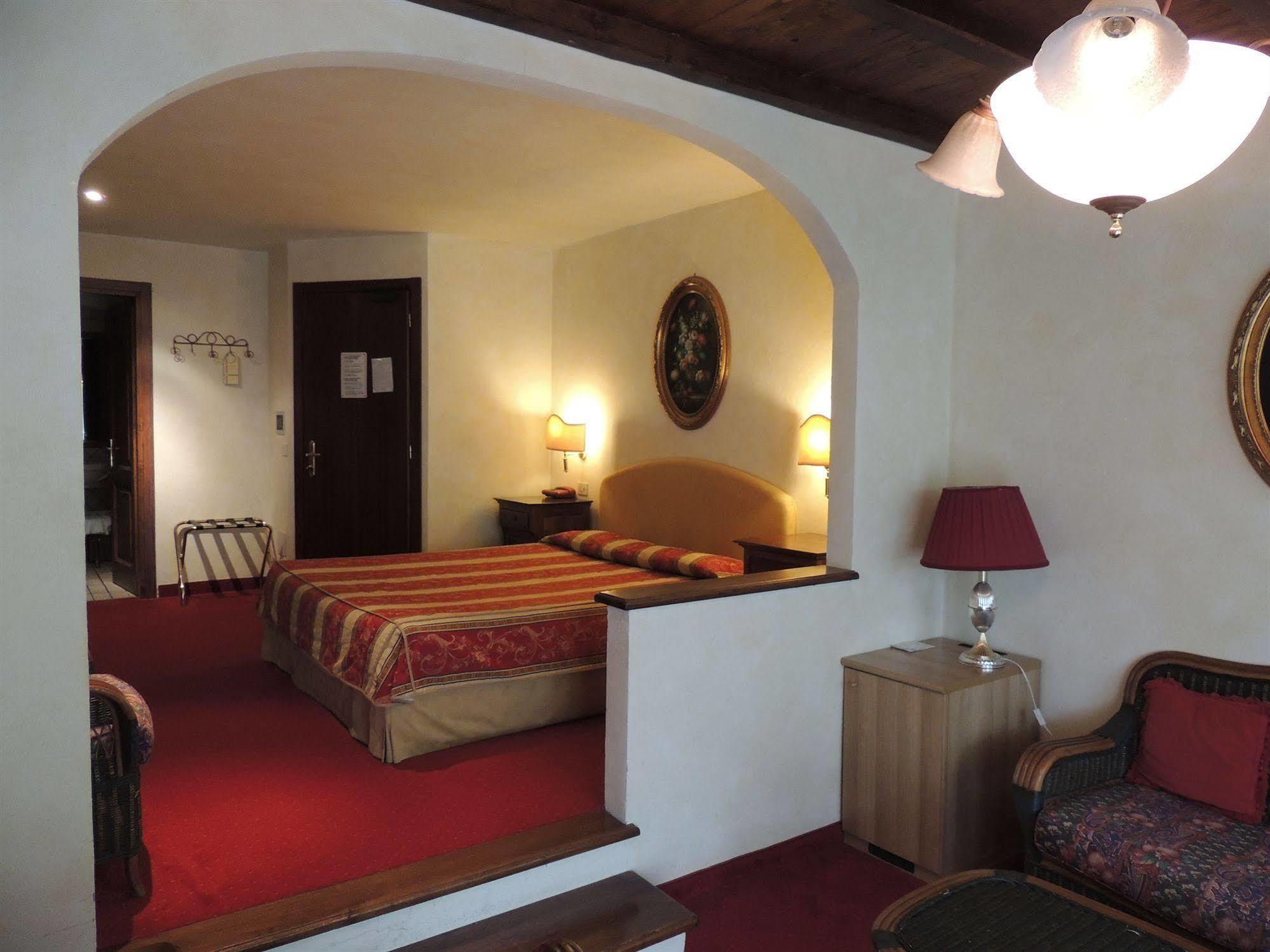 Country Relais I Due Laghi Villa Anguillara Sabazia Ngoại thất bức ảnh