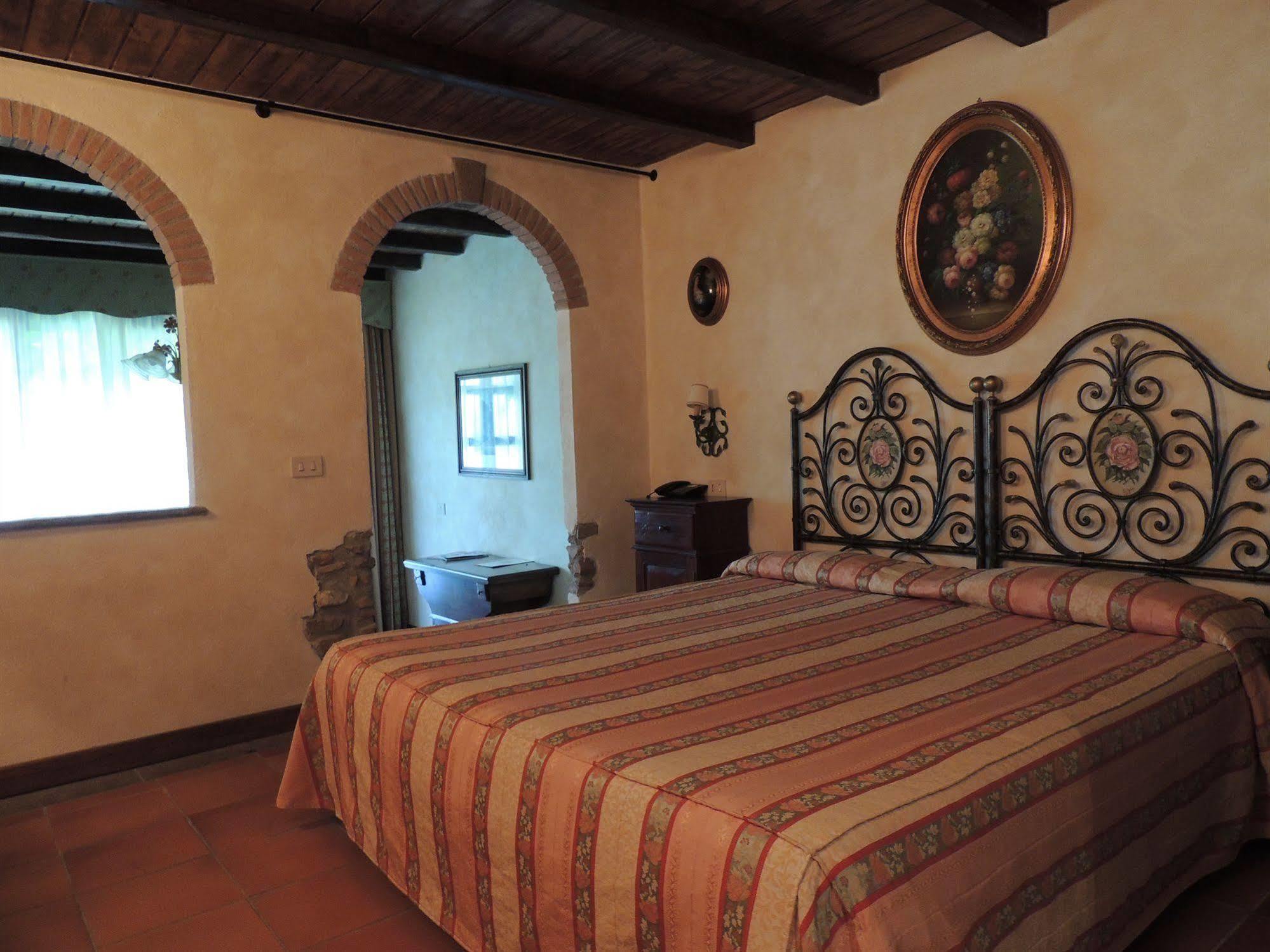 Country Relais I Due Laghi Villa Anguillara Sabazia Ngoại thất bức ảnh