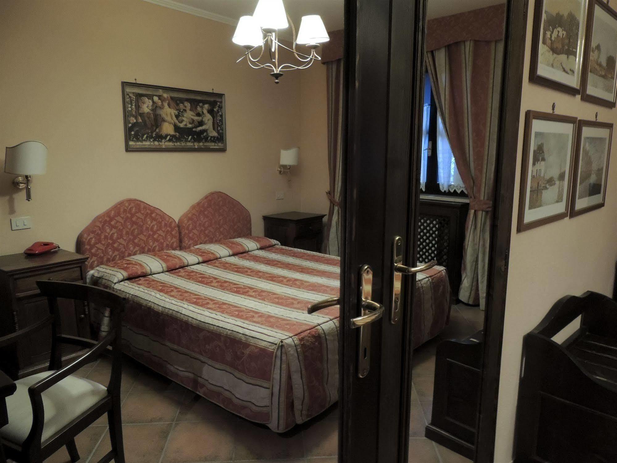 Country Relais I Due Laghi Villa Anguillara Sabazia Ngoại thất bức ảnh