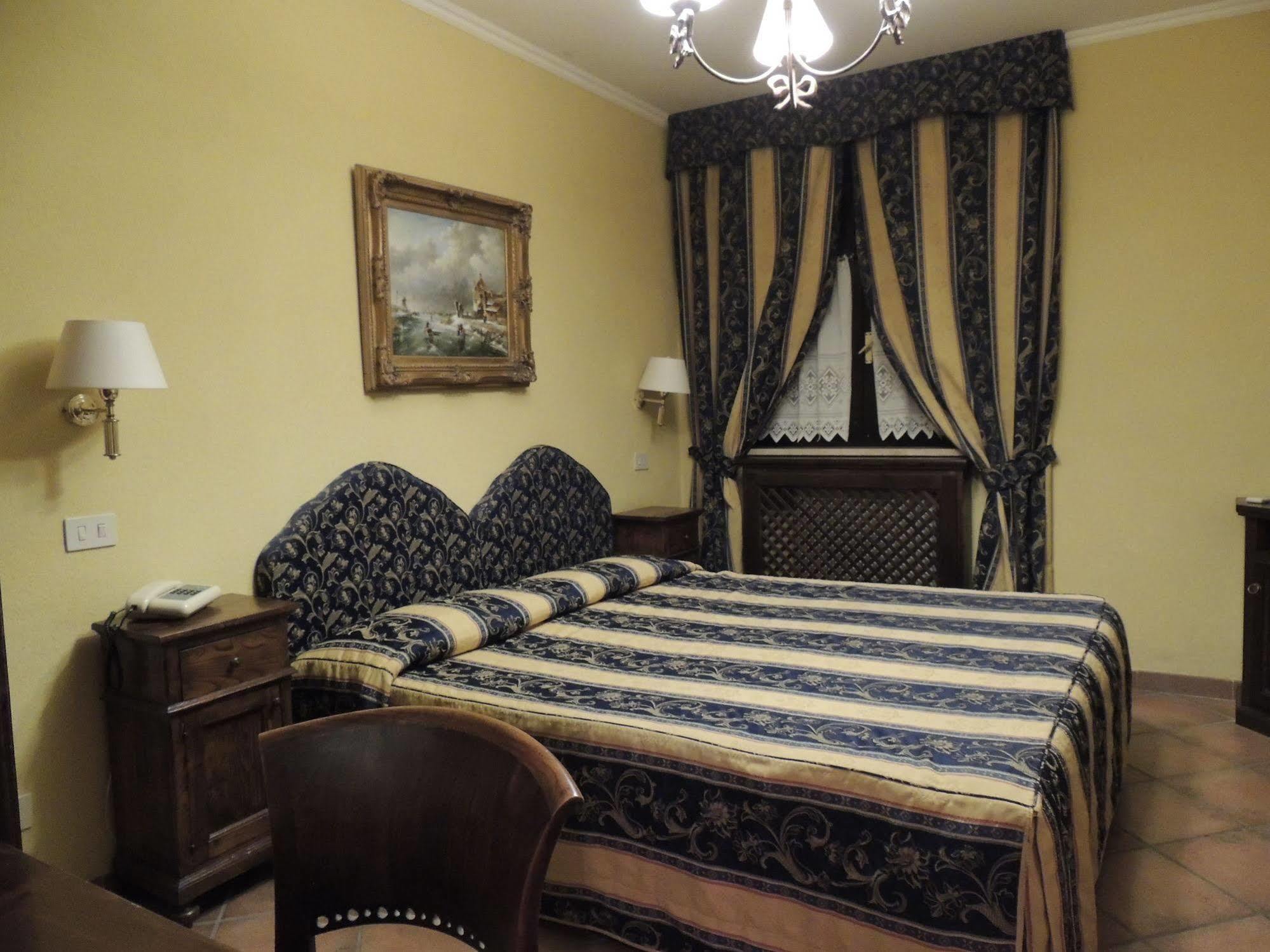 Country Relais I Due Laghi Villa Anguillara Sabazia Ngoại thất bức ảnh